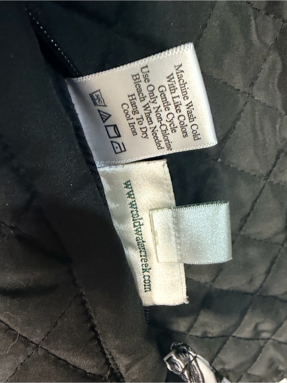 Quilted Jacket Label - Picture 5 of 5